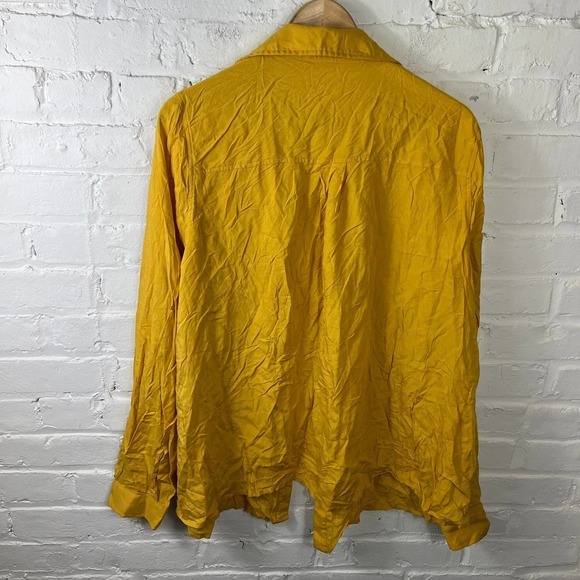 Fashion Nova Women Button Down Blouse Shirt Collar Neck Chest Pockets Yellow 1XL - Picture 4 of 4